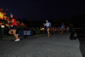 BIB: 
                            <button type="button" onclick="openModal(22292138)" class="btn btn-primary btn-sm float-right btn-popup" data-toggle="modal" data-target=".modal-high-quality">
                        <i class="fas fa-shopping-cart"></i> Add to Cart
                    </button>
                                            <button type="button" onclick="isThisMe(22292138, true)" class="btn btn-success btn-sm float-right btn-popup btn-isme hidden" data-toggle="tooltip" data-placement="bottom" title="นี่คือรูปของคุณใช่ไหม คลิกที่นี่เพื่อเอาเข้าอัลบั้ม">
                        <i class="fas fa-plus"></i> Add to album
                    </button>
                    <button type="button" onclick="isThisMe(22292138, false)" class="btn btn-warning btn-sm float-right btn-popup btn-isnotme hidden">
                        <i class="fas fa-ban"></i> Remove from album
                    </button>